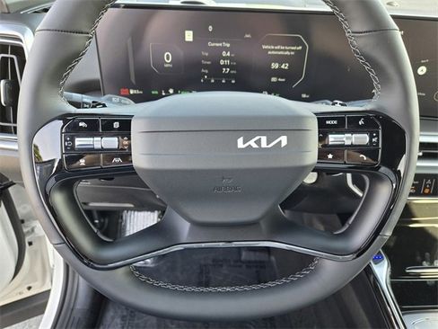 New 2026 Kia Sorento SX Prestige image 17