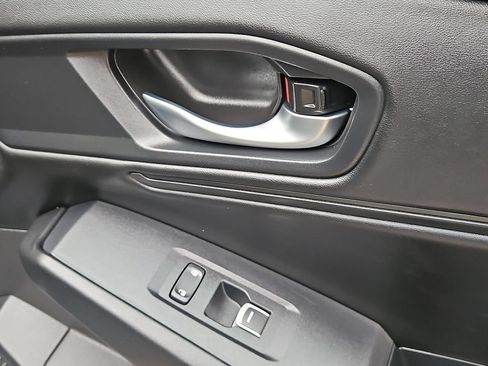 Used 2025 Honda Accord SE image 34