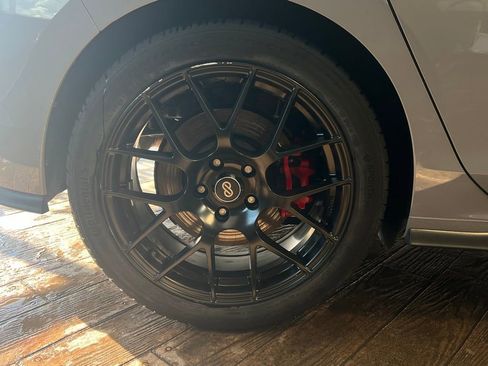 Used 2022 Volkswagen GTI SE image 34