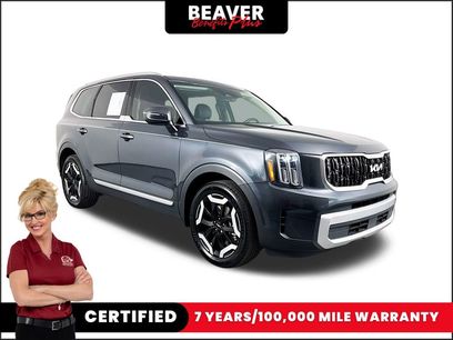 Used 2024 Kia Telluride EX w/ EX Captain's Chair Package