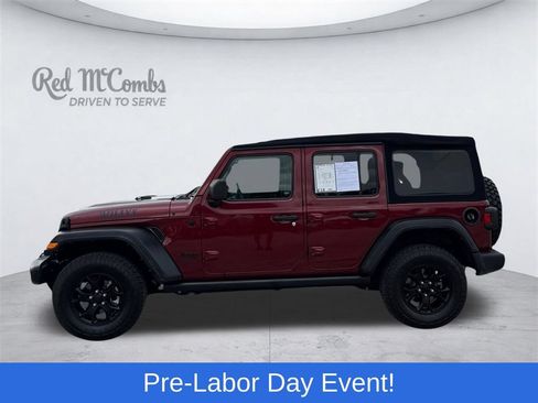 Used 2022 Jeep Wrangler Unlimited Sport AWD/4WD image 2