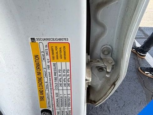 Used 2018 Chevrolet Silverado 1500 LT w/ All Star Edition image 9