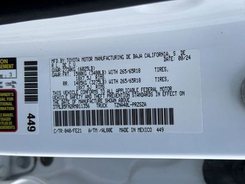 Used 2024 Toyota Tacoma TRD Sport image 33