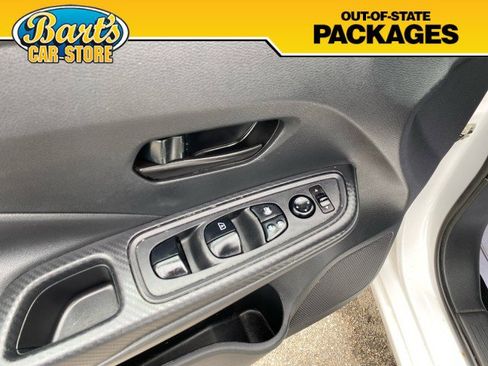 Used 2021 Nissan Versa S image 23