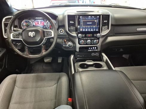 Used 2019 RAM 1500 Big Horn AWD/4WD image 9