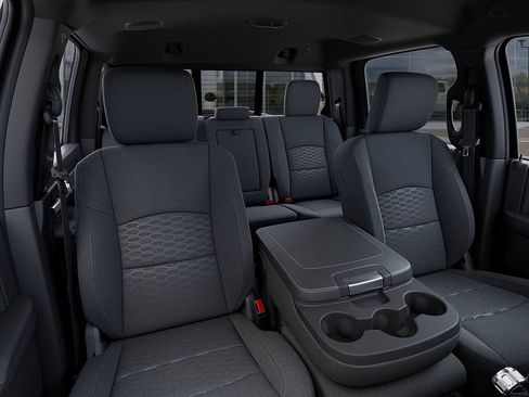 New 2026 RAM 3500 Big Horn AWD/4WD image 16
