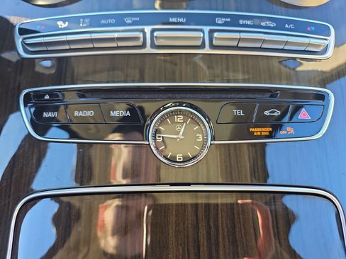 Used 2018 Mercedes-Benz C 300 4MATIC Sedan w/ Multimedia Package image 40