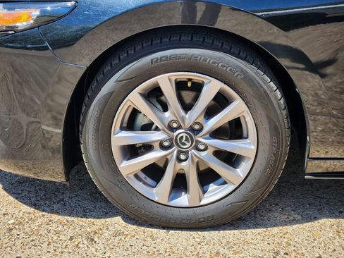 Used 2021 MAZDA MAZDA3 s FWD image 9