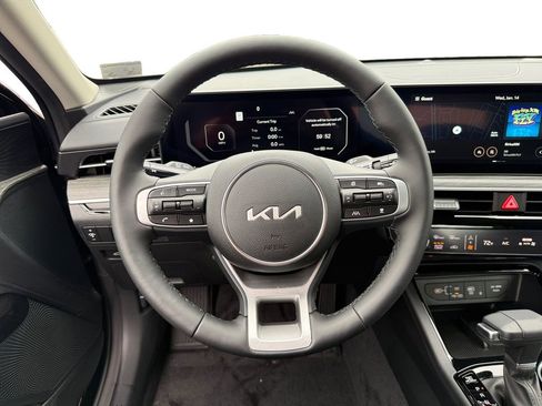 New 2026 Kia K5 EX image 12