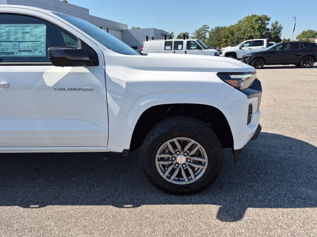 New 2026 Chevrolet Colorado LT w/ LT Convenience Package AWD/4WD image 10