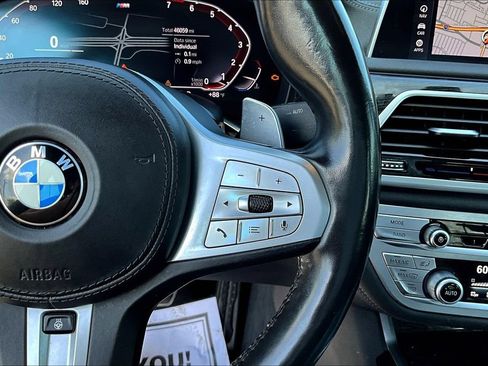 Used 2020 BMW 740i w/ M Sport Package RWD image 12