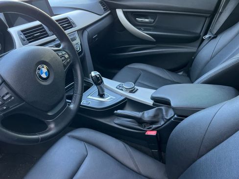 Used 2016 BMW 320i xDrive Sedan image 12