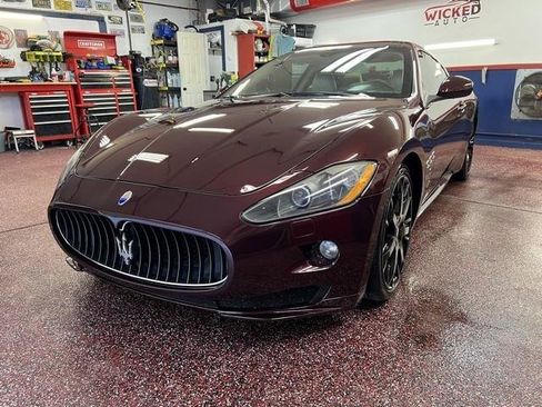 Used 2011 Maserati GranTurismo S RWD image 1