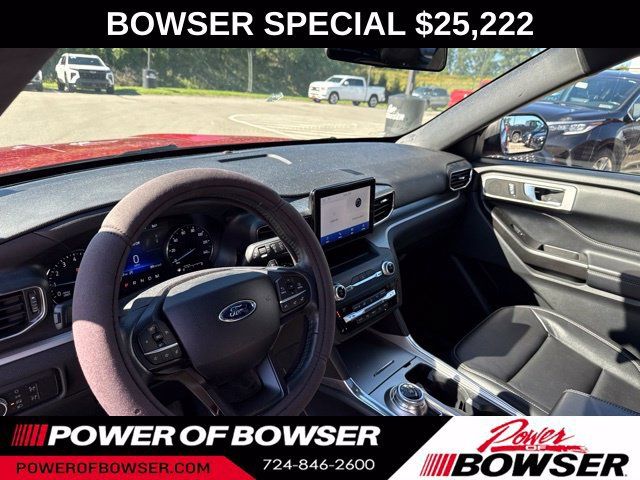 Used 2020 Ford Explorer XLT w/ Equipment Group 202A AWD/4WD image 3