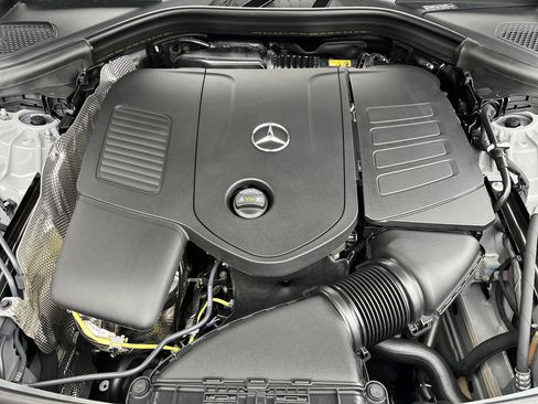 New 2026 Mercedes-Benz GLC 300 4MATIC image 47
