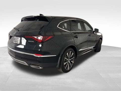 Certified 2026 Acura MDX FWD w/ Technology Package image 8
