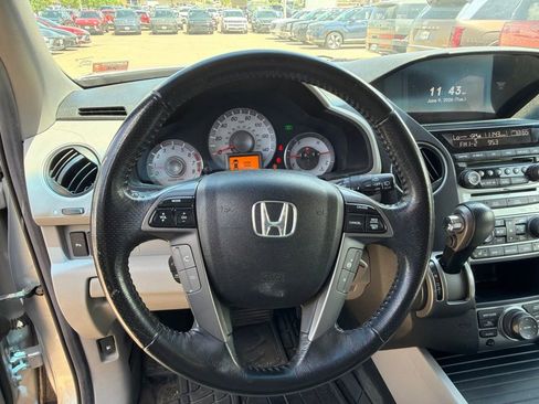 Used 2012 Honda Pilot Touring image 22