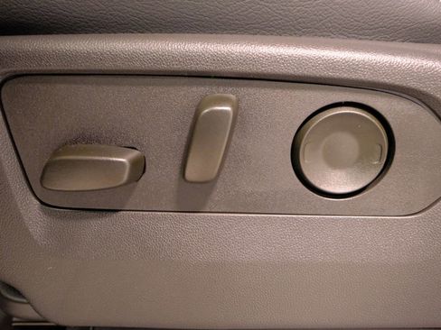 Used 2025 Chevrolet Silverado 1500 RST w/ Convenience Package II image 38