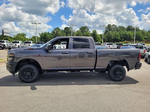New 2025 RAM 2500 Tradesman AWD/4WD image 5
