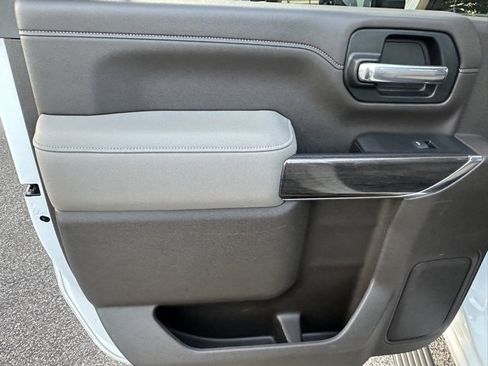 Used 2021 Chevrolet Silverado 2500 LTZ image 24