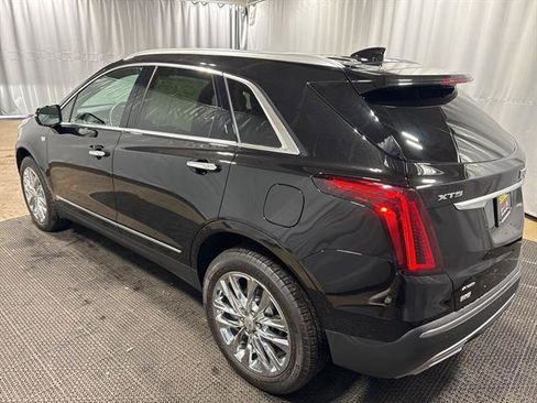 Used 2022 Cadillac XT5 Premium Luxury w/ LPO, Radiant Package image 8