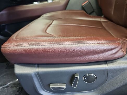 Used 2022 Ford Expedition Limited AWD/4WD image 29