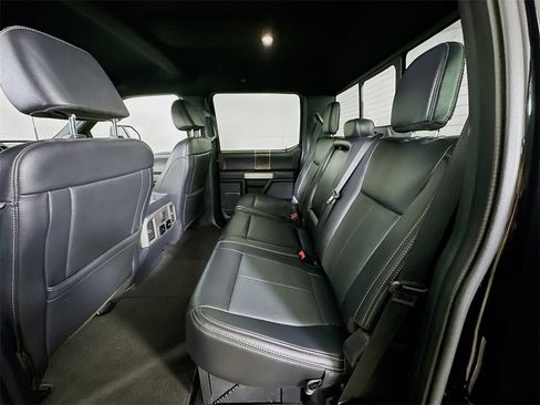 Used 2022 Ford F250 Lariat image 14