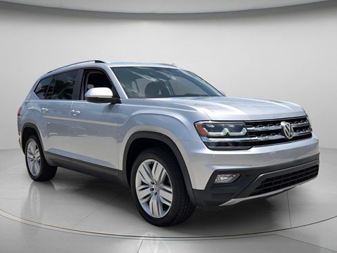Used 2019 Volkswagen Atlas SE w/ Towing Package FWD image 9