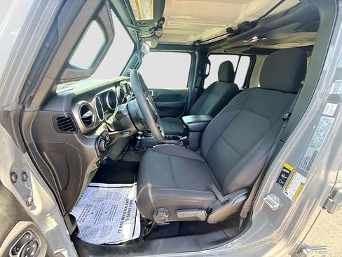 Certified 2023 Jeep Wrangler Unlimited AWD/4WD image 23