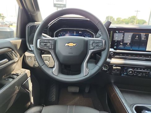 New 2026 Chevrolet Silverado 2500 High Country w/ Technology Package AWD/4WD image 16