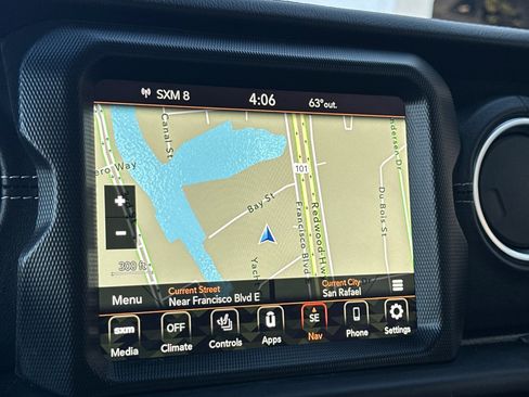 Used 2021 Jeep Wrangler Unlimited Sahara w/ Cold Weather Group image 24