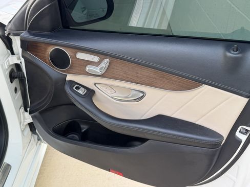 Used 2020 Mercedes-Benz C 300 Sedan image 35