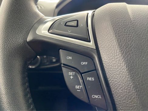 Used 2023 Ford Edge SEL w/ Convenience Package image 24