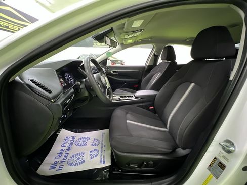 Used 2022 Hyundai Sonata SEL FWD image 16