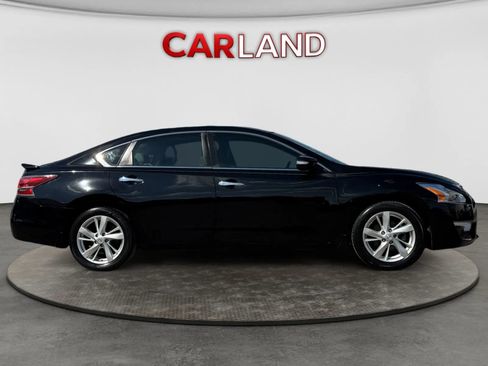 Used 2015 Nissan Altima 2.5 SL w/ Moonroof Package FWD image 7