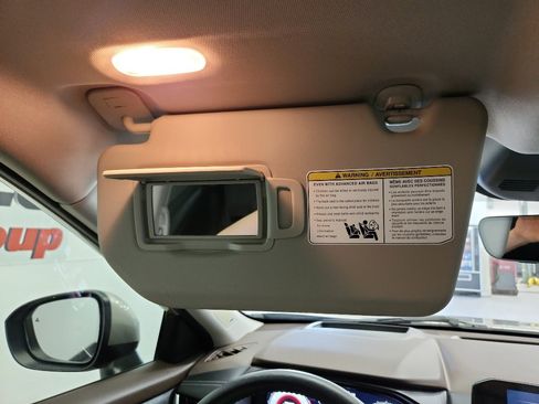 Used 2023 Nissan Rogue Platinum w/ Platinum Premium Package FWD image 27