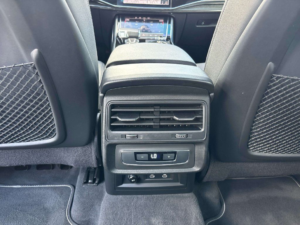 Used 2025 Audi Q7 3.0T Premium Plus AWD/4WD image 15