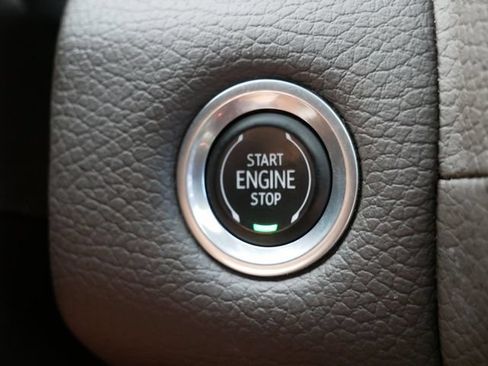 Used 2021 GMC Yukon Denali AWD/4WD image 22