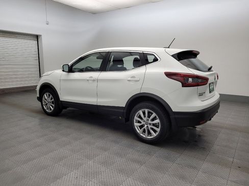 Used 2022 Nissan Rogue Sport S image 3