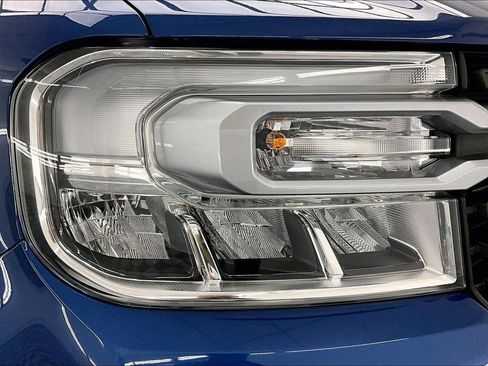 Certified 2024 Ford Maverick Lariat FWD image 30