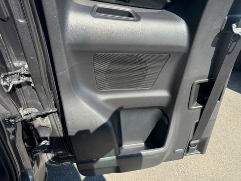 Used 2019 Toyota Tacoma TRD Sport AWD/4WD image 34