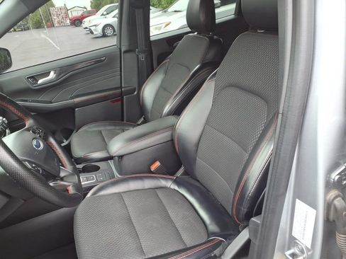 Used 2023 Ford Escape ST-Line AWD/4WD image 15