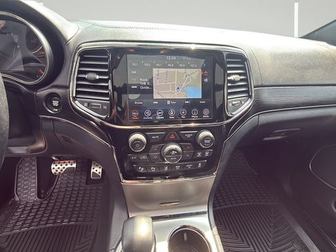 Used 2019 Jeep Grand Cherokee High Altitude AWD/4WD image 24