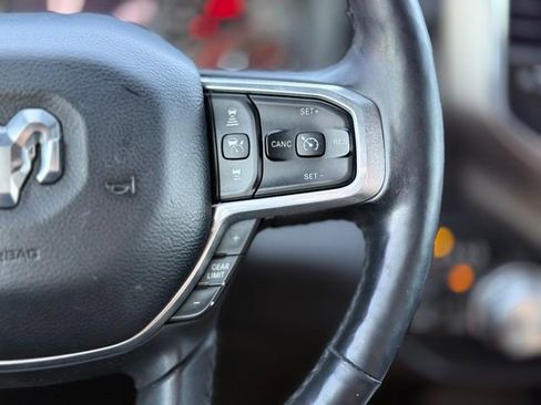 Used 2019 RAM 1500 Laramie image 28