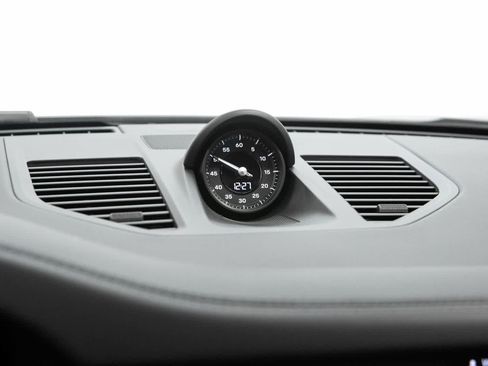 New 2026 Porsche 911 Carrera GTS RWD image 29