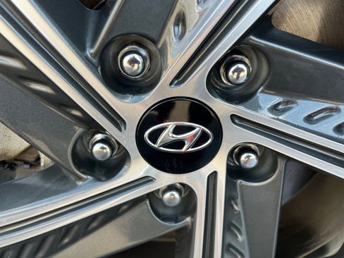 Used 2022 Hyundai Tucson Limited w/ Cargo Package image 36