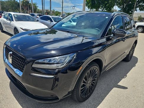 Used 2022 Lincoln Corsair Reserve FWD image 2