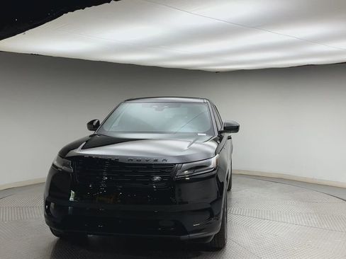 New 2026 Land Rover Range Rover Velar S AWD/4WD image 7