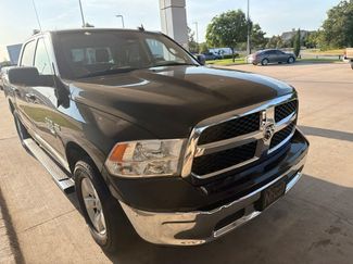 Used 2020 RAM 1500 Classic SLT w/ Luxury Group AWD/4WD video 3