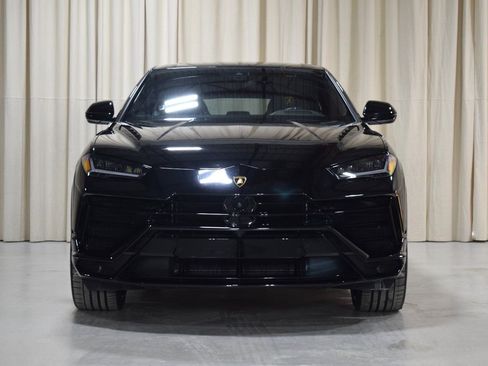 Used 2023 Lamborghini Urus S image 8